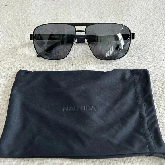 Brand new Nautica black navigator modified aviator sunglasses - Picture 2 of 5